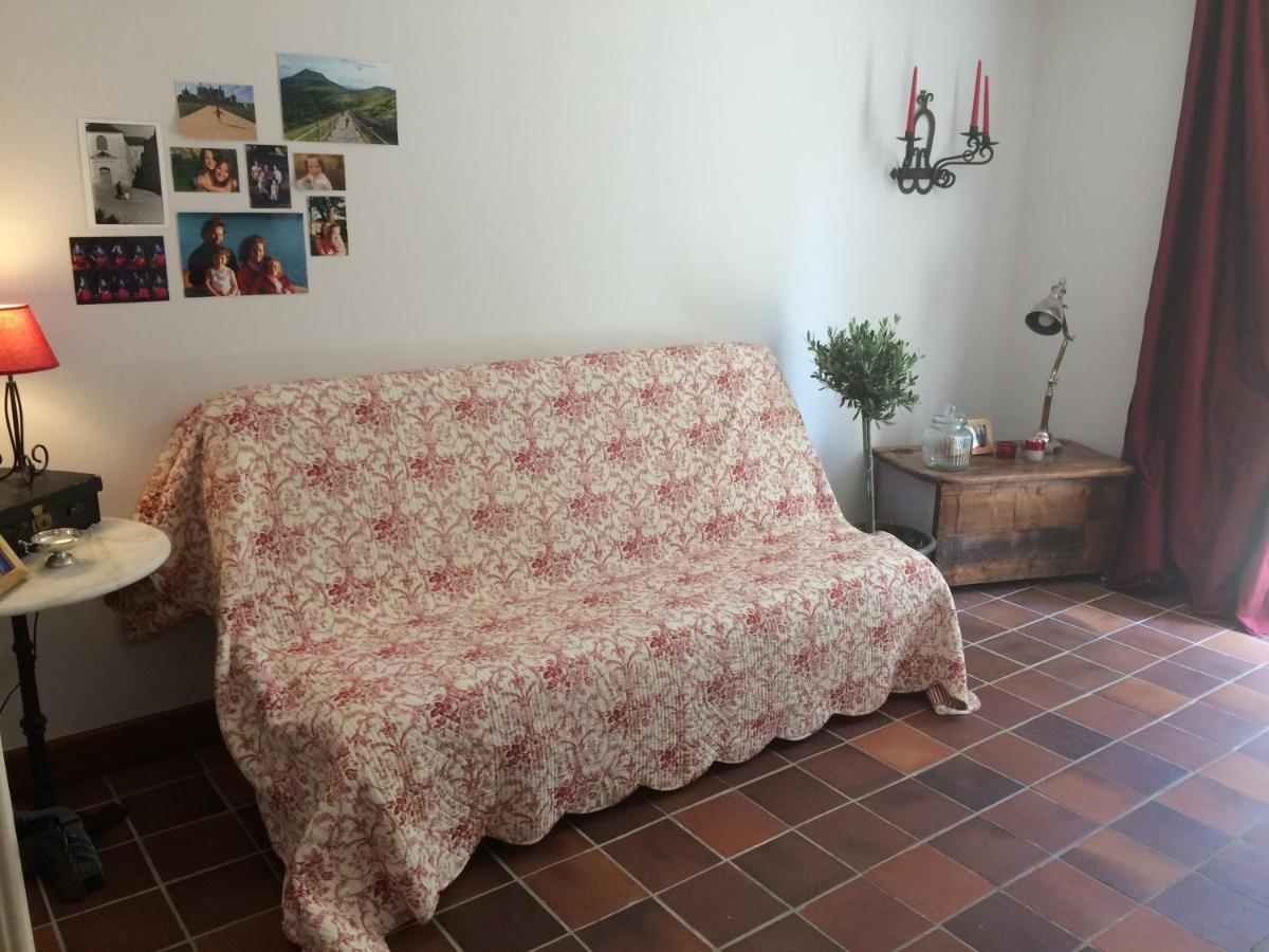 Chambres Au Coeur Du Massif Des Trois Pignons Noisy-sur-Ecole ภายนอก รูปภาพ